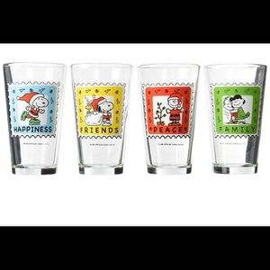 Peanuts Holiday Pint Glasses